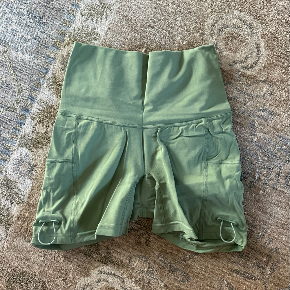 gymshark legacy shorts
